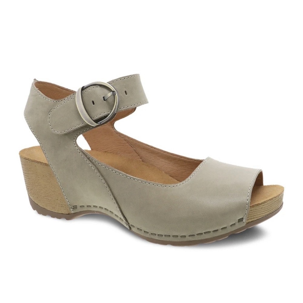 Dansko Tiana Shoes Sz 39 Khaki Beige Sandals Burnished Leather Peep Toe Wedge